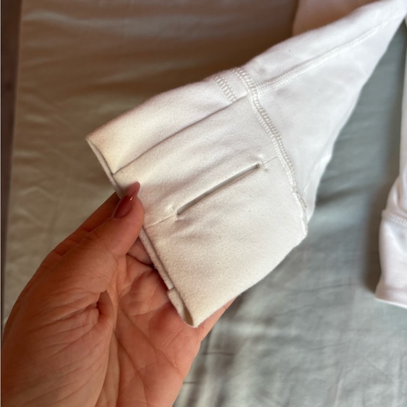 Ivivva White Jacket - Picture 4 of 5